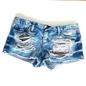 YMI JUNIORS 9 Distressed 4th of July shorts